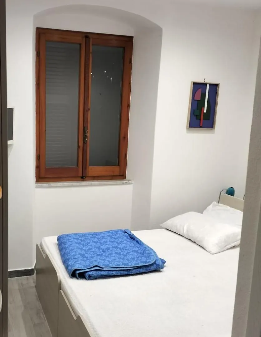 Hôtel capsule Hotel Orizzonte - 5 Terre, Stazione Vezzano Ligure à La Spezia